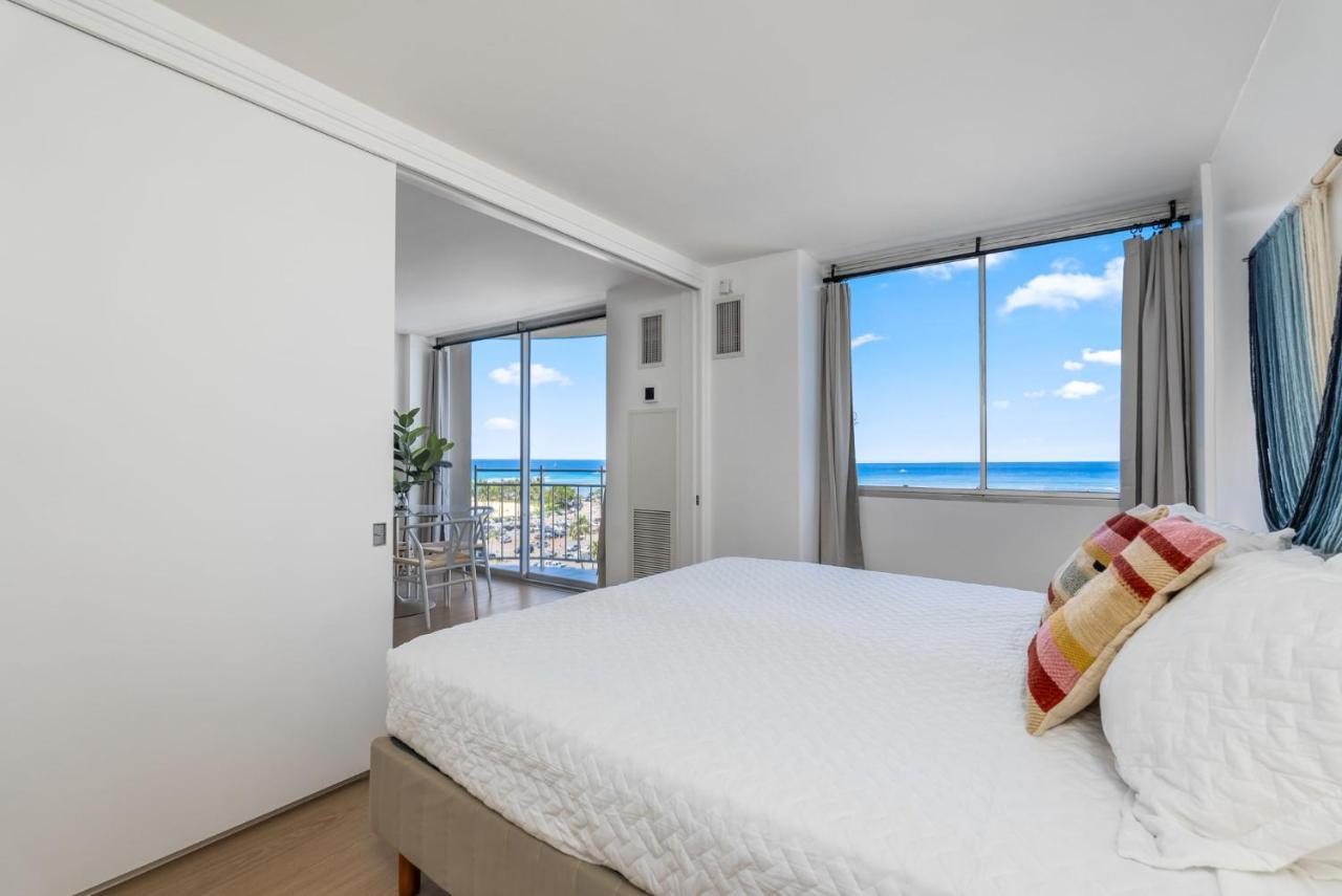 Apartamento *remodeled Oceanfront In Waikiki - Ilikai Marina